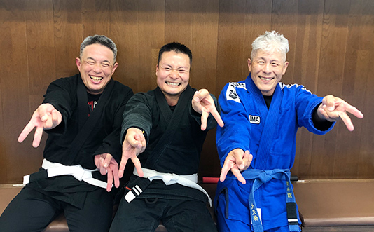 柔術スパーリングの様子